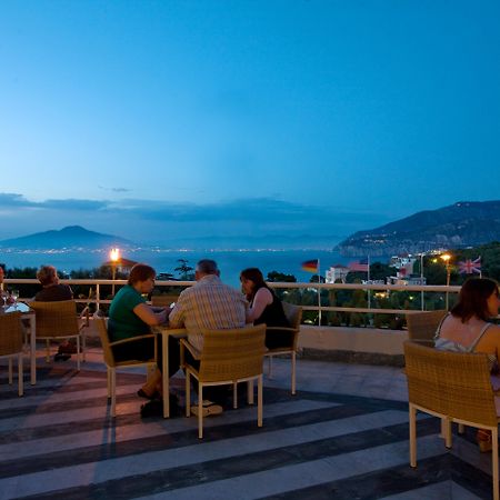 Grand Hotel Vesuvio Península Sorrentina Exterior foto