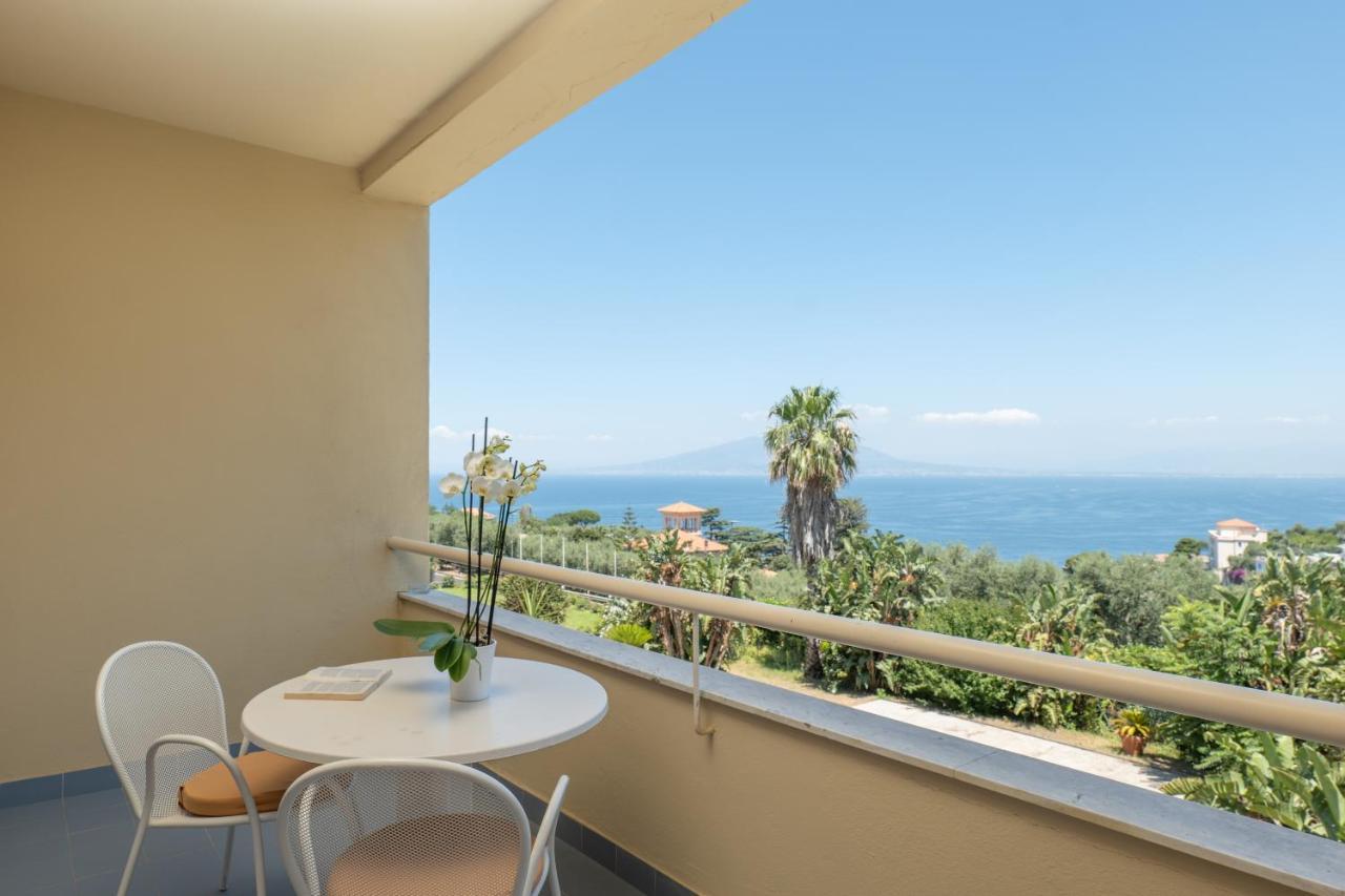 Grand Hotel Vesuvio Península Sorrentina Exterior foto