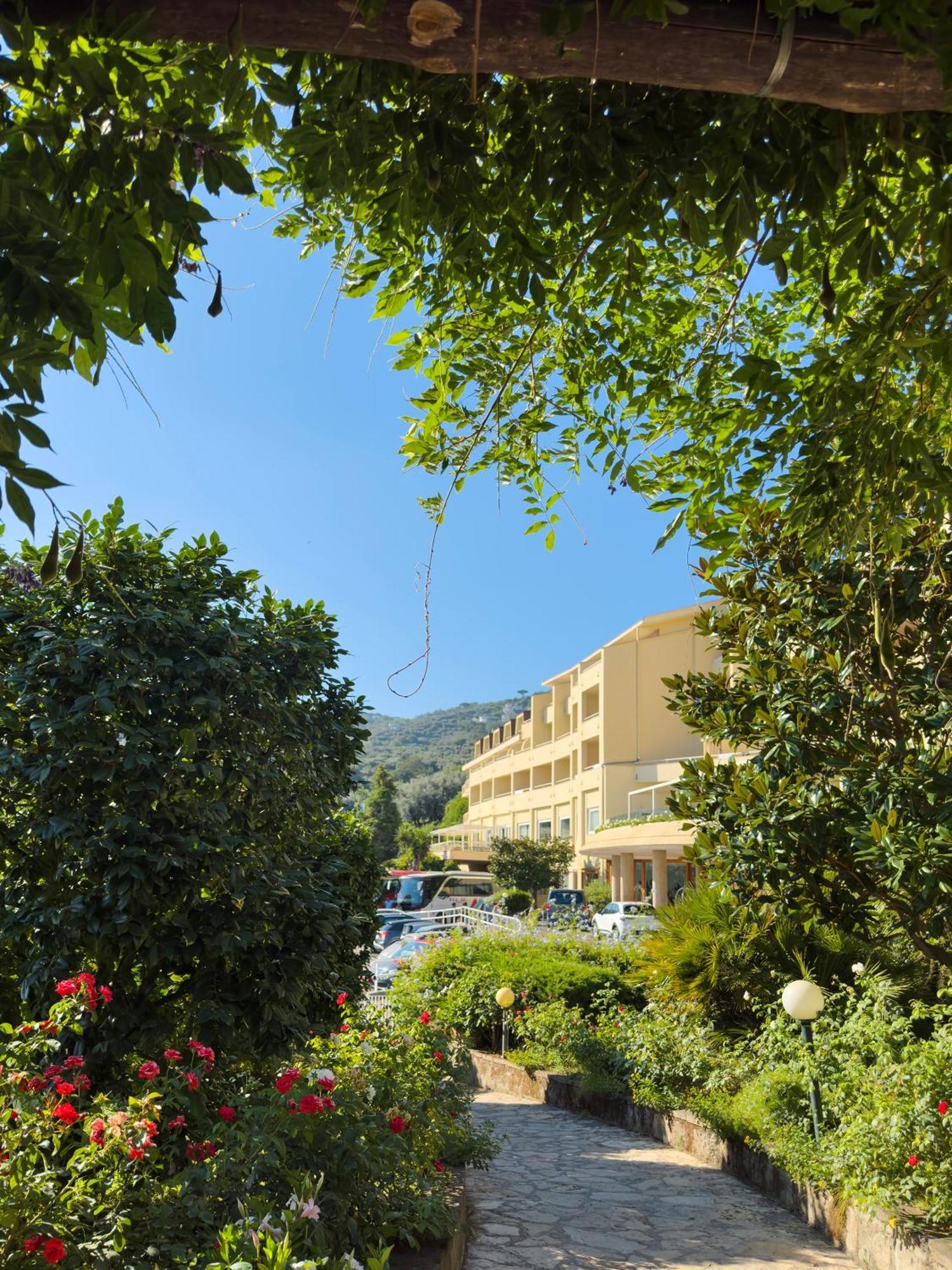 Grand Hotel Vesuvio Península Sorrentina Exterior foto